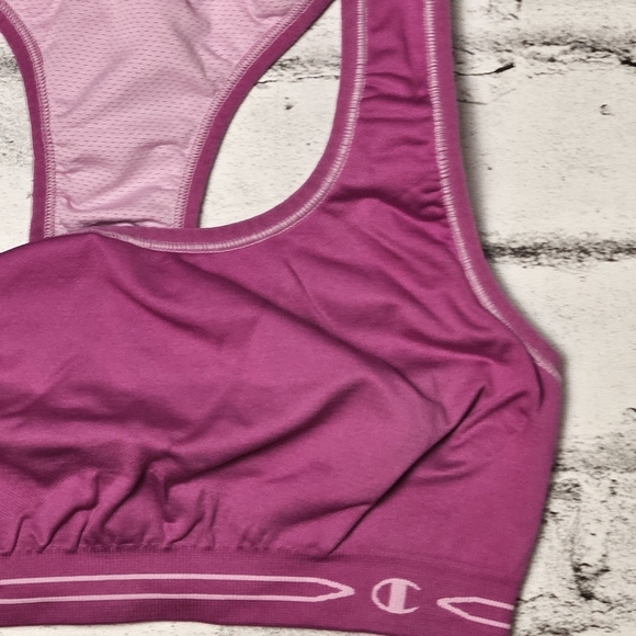 Champion Women's Pink Sports Bra - Picture 4 of 6